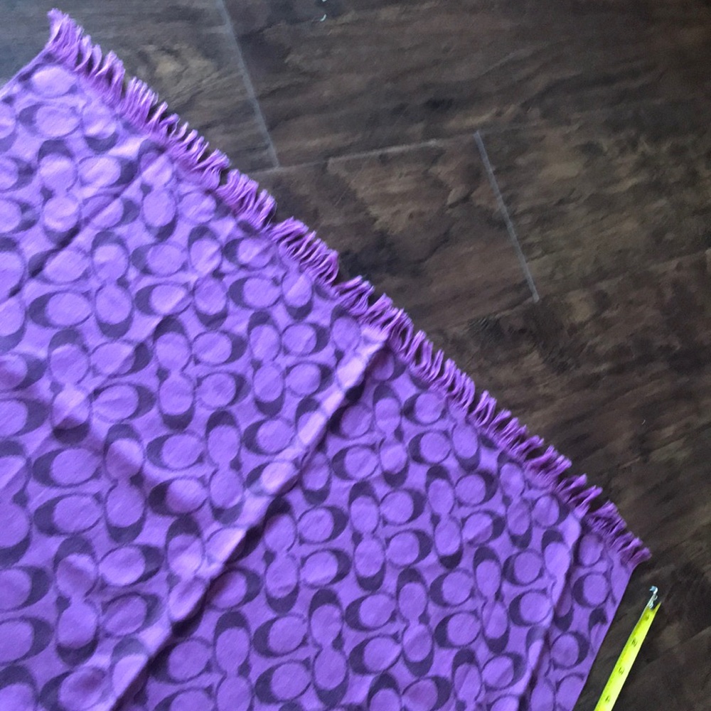 Coach Purple Scarf - Picture 6 of 10